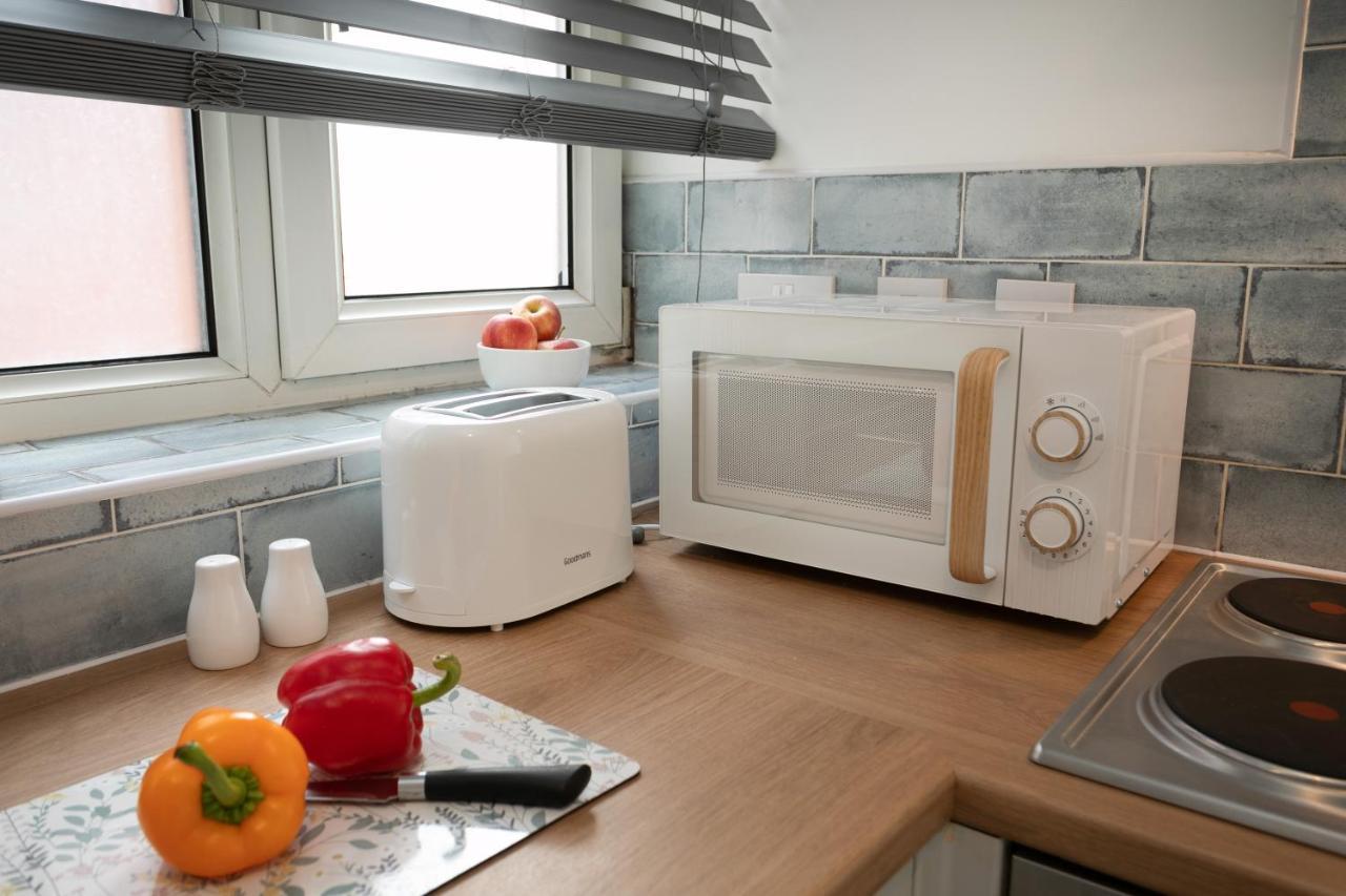 Near Hospital, Netflix, Sleeps Up To 3, Fast Wi-Fi Apartman Lincoln Kültér fotó