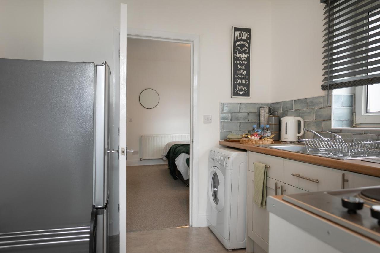 Near Hospital, Netflix, Sleeps Up To 3, Fast Wi-Fi Apartman Lincoln Kültér fotó
